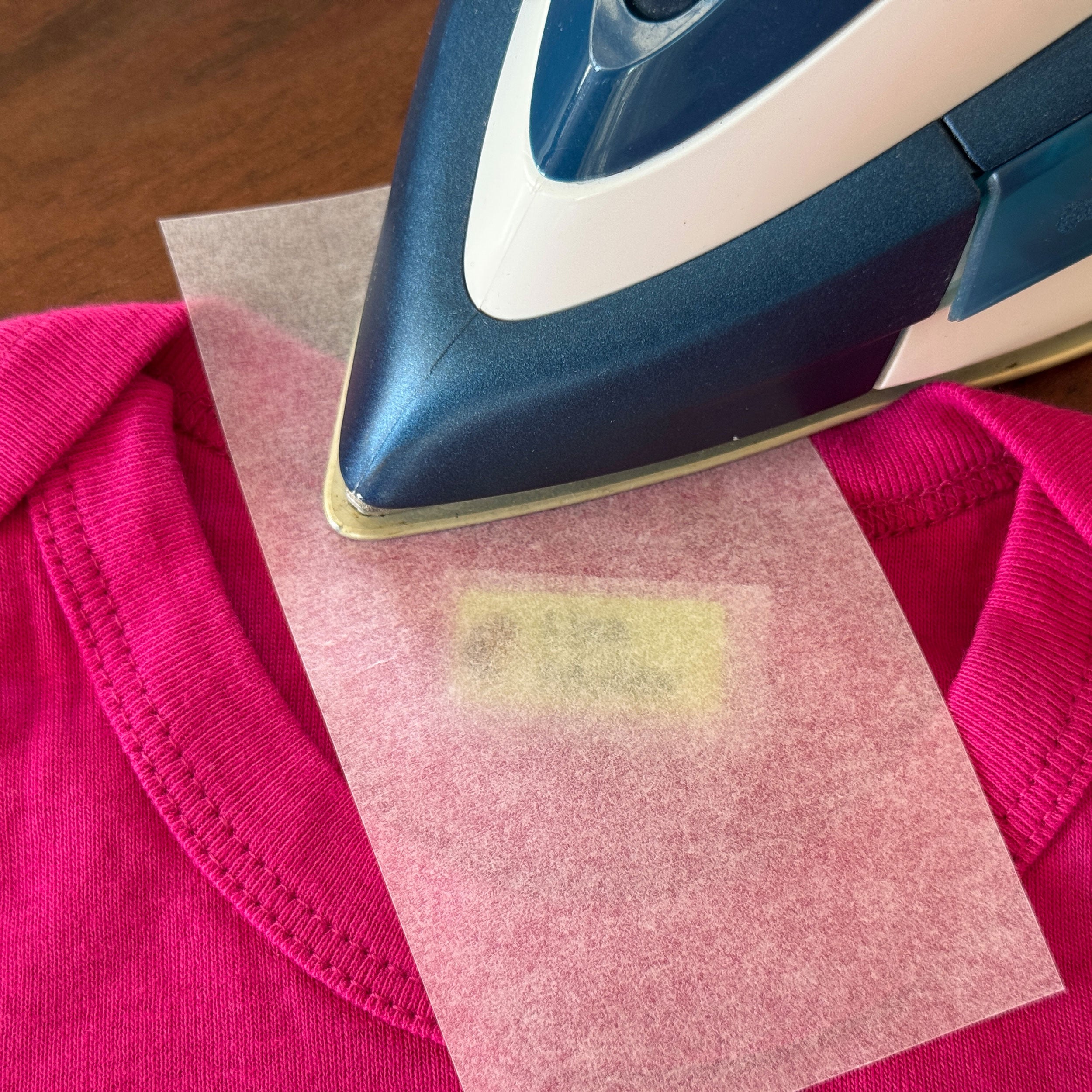 Bügeletiketten mit Namen (30x13 mm 225 Stück zum Aufbügeln) - kinder-druckerei.de