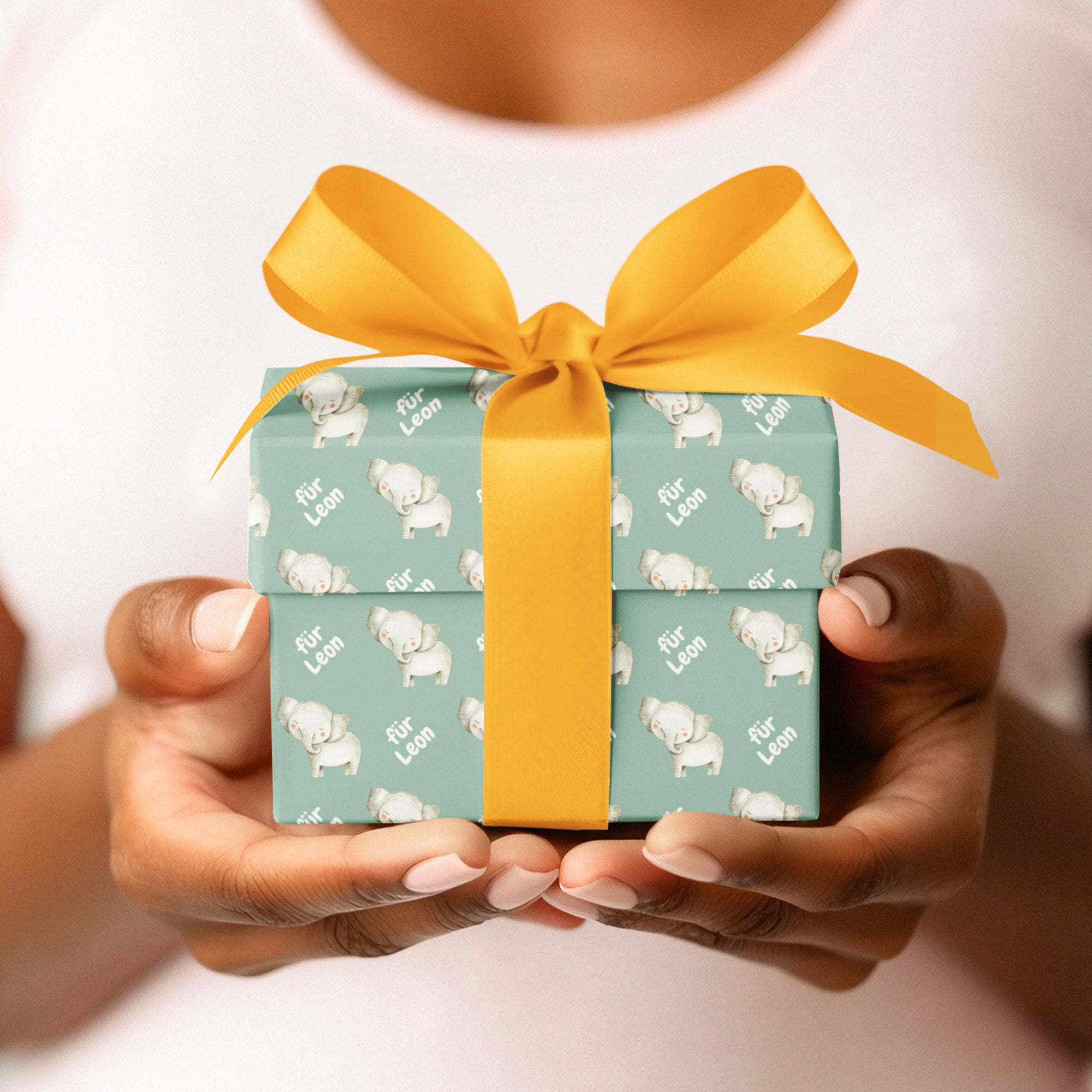 Gift wrap for children with custom printing